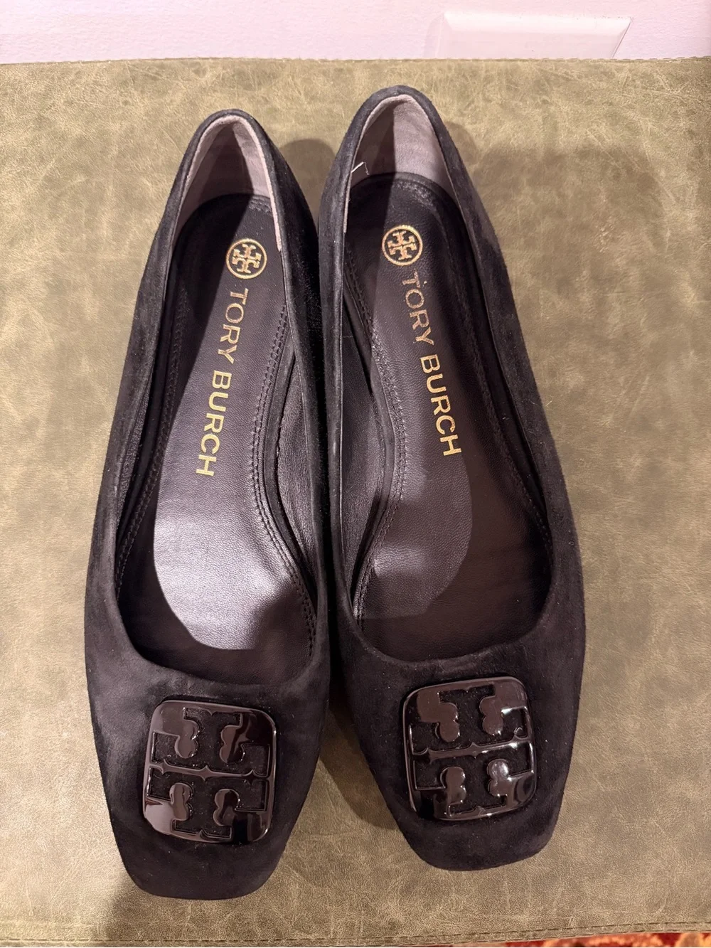 Tory Burch Georgia Black Suede Logo Square-Toe Flats - EUC